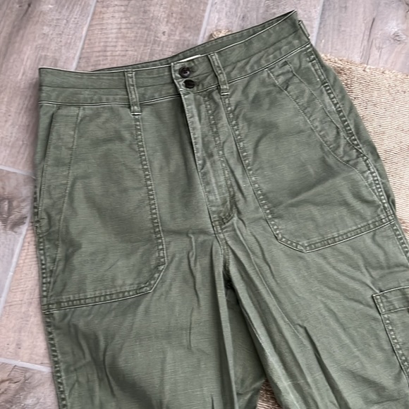 Madewell Green Cargo Pants - Picture 3 of 6